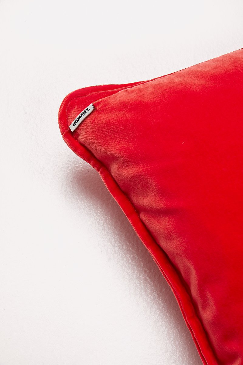 Essential Velvet - Tomato