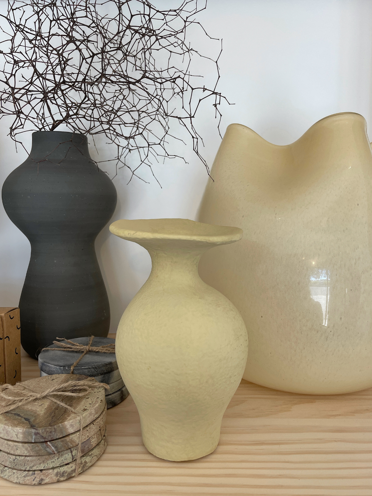Rhine Vase Tawny
