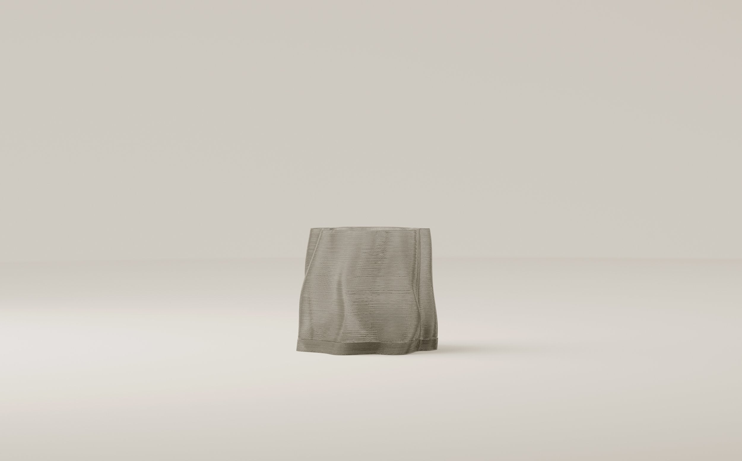 Medium Lulu Planter - With Tray