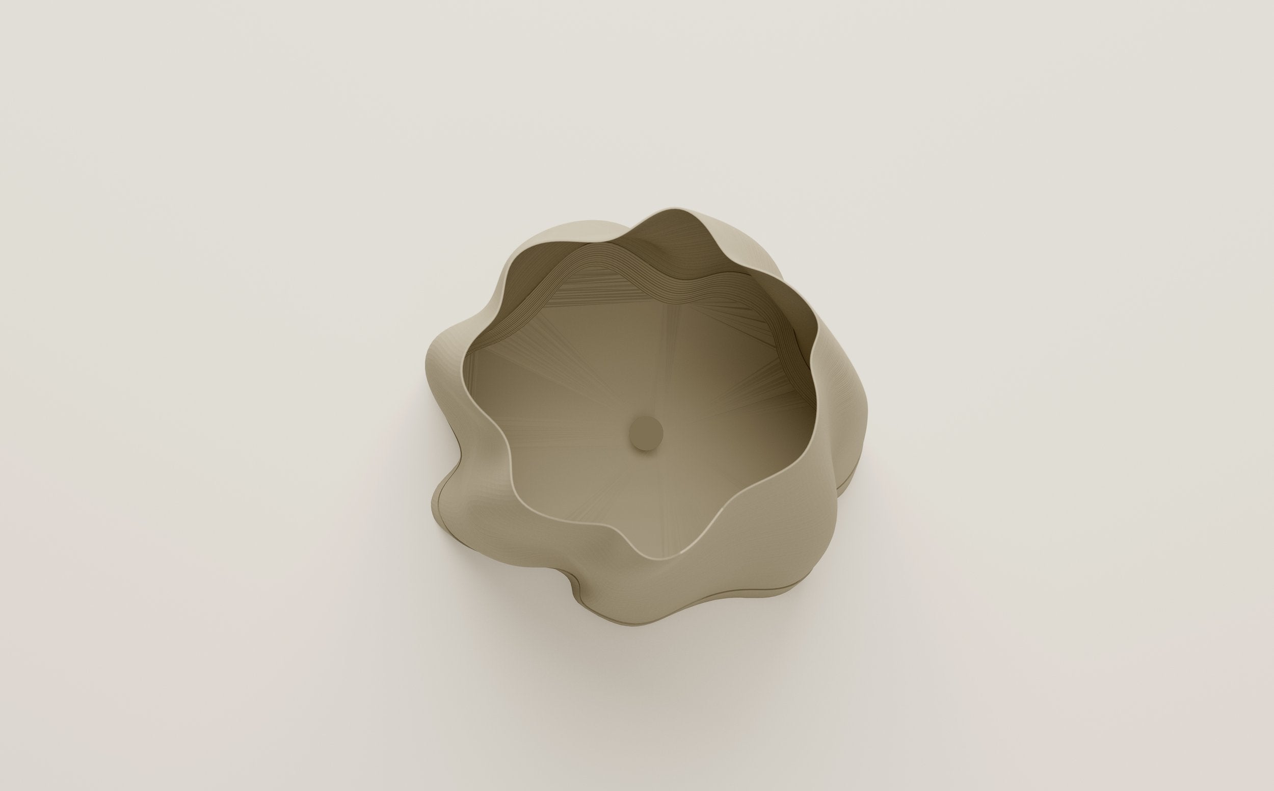 Medium Lulu Planter - With Tray