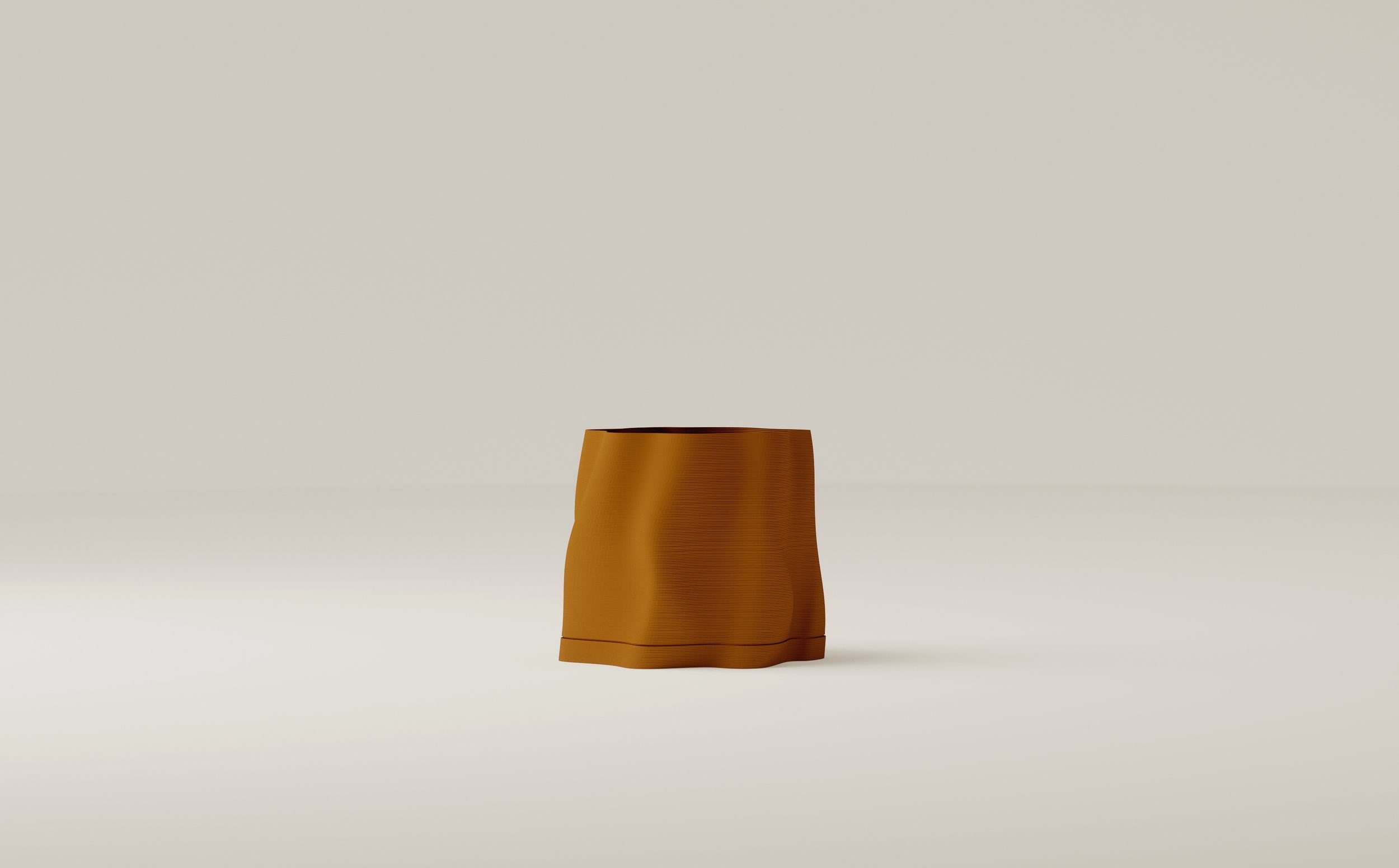 Medium Lulu Planter - With Tray