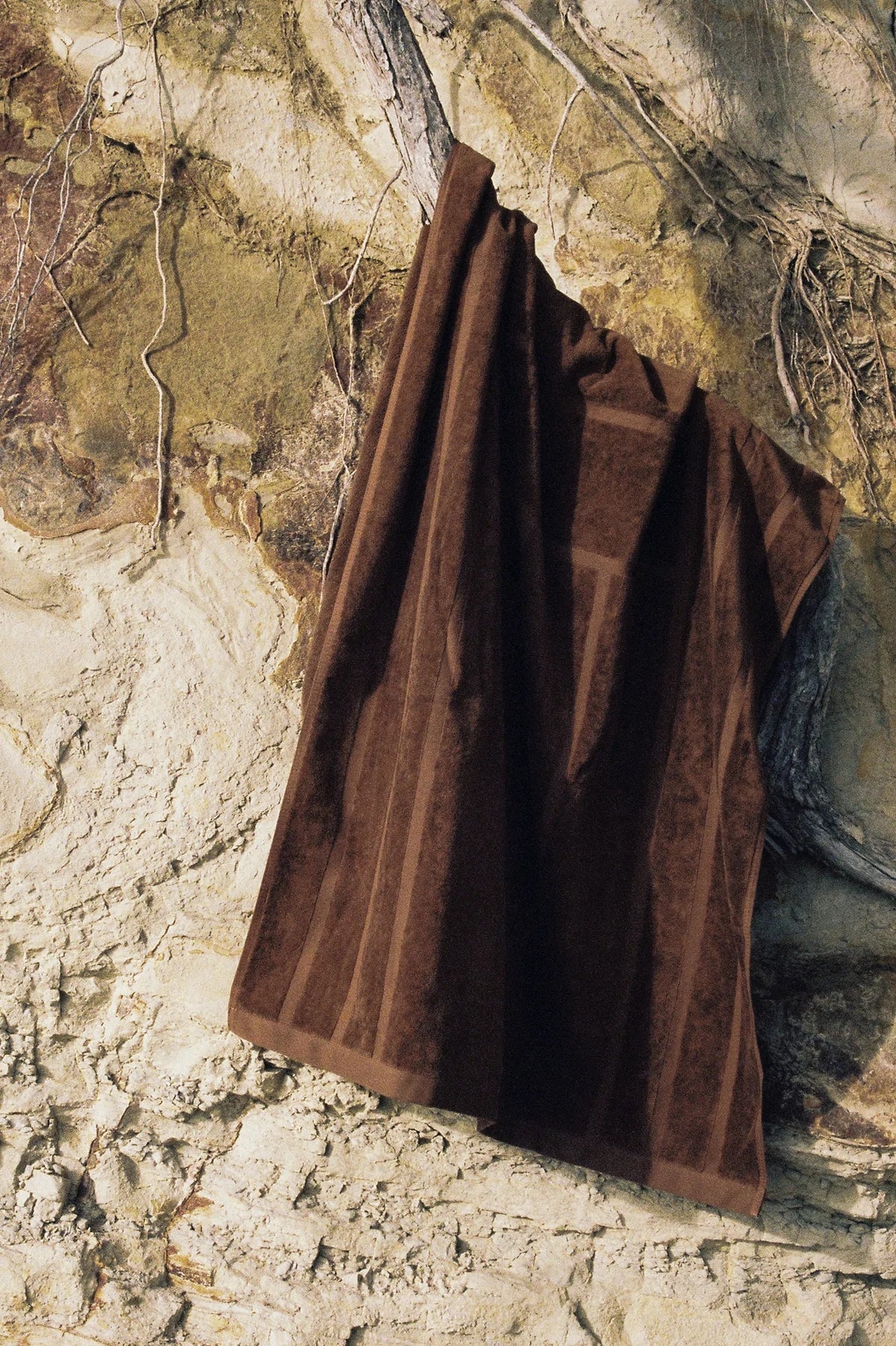 WOODFORD ORGANIC COTTON Pool TOWEL in TABAC