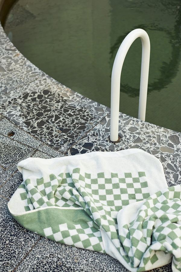 Roman Organic Cotton Pool Towel - Sage & Chalk