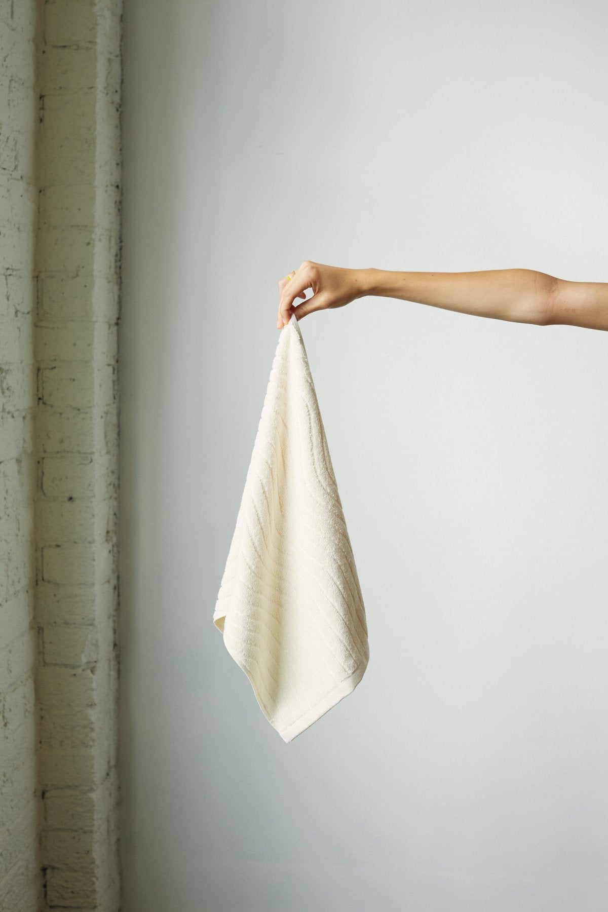 Virginia Organic Cotton Hand Towel - Ivory